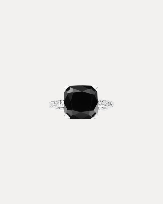 18CT ONYX & DIAMOND LA RAMBLA RING