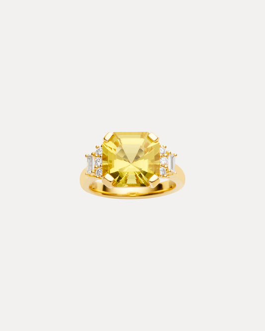 BESPOKE 18CT YELLOW BERYL, BAGUETTE & ROUND DIAMOND RING