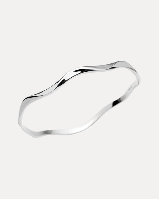 STERLING SILVER NAMOI BANGLE (60MM DIAMETER)