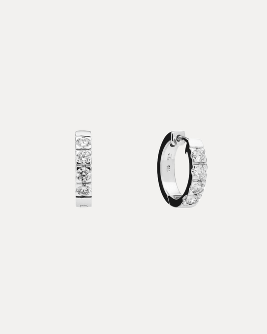 18CT WHITE GOLD 8 DIAMONDS HUGGIE EARRINGS