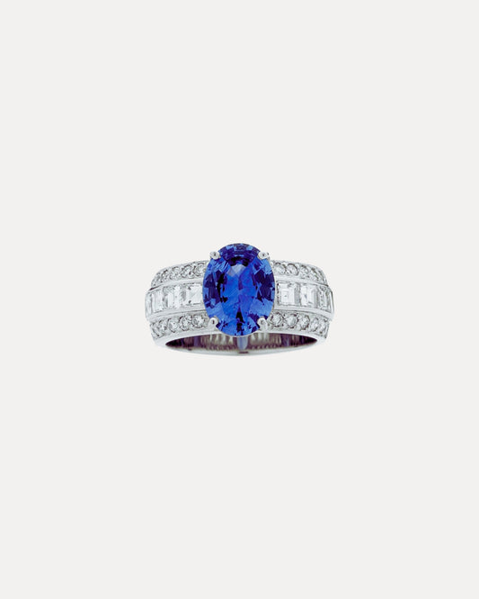 BESPOKE 18CT OVAL CUT CEYLON SAPPHIRE & DIAMOND RING