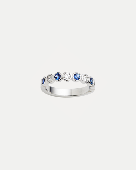 18CT WHITE GOLD SAPPHIRE & DIAMOND PIMLICO BAND