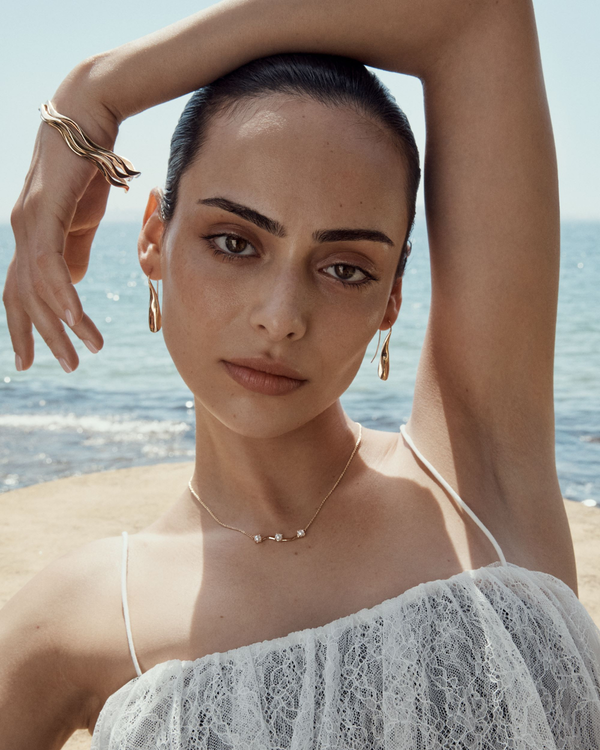 9CT YELLOW GOLD KARVAN PENDANT