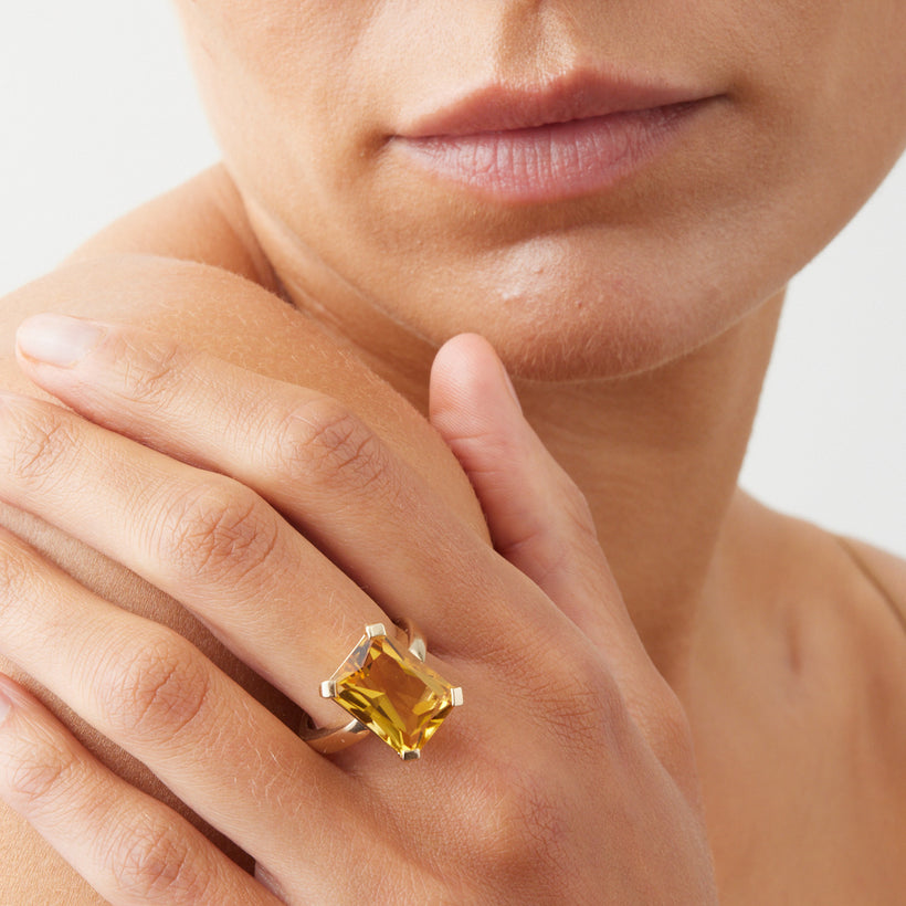 9CT CITRINE SUNSET RING