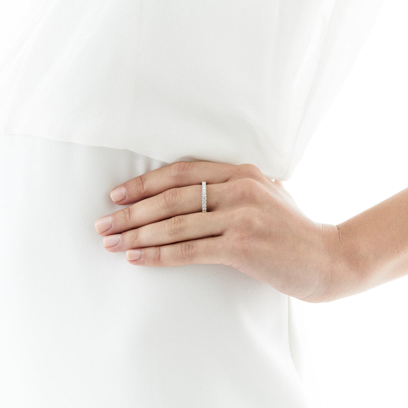 18CT DIAMOND SIGRID BAND