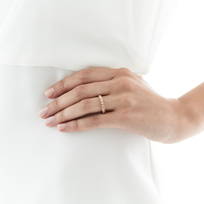 18CT ROSE GOLD DIAMOND CHENIR BAND