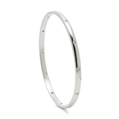 18CT WHITE GOLD DIAMOND BANGLE