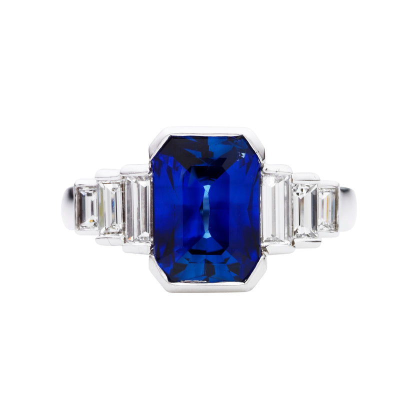 BESPOKE 18CT SAPPHIRE AND BAGUETTE DIAMOND RING