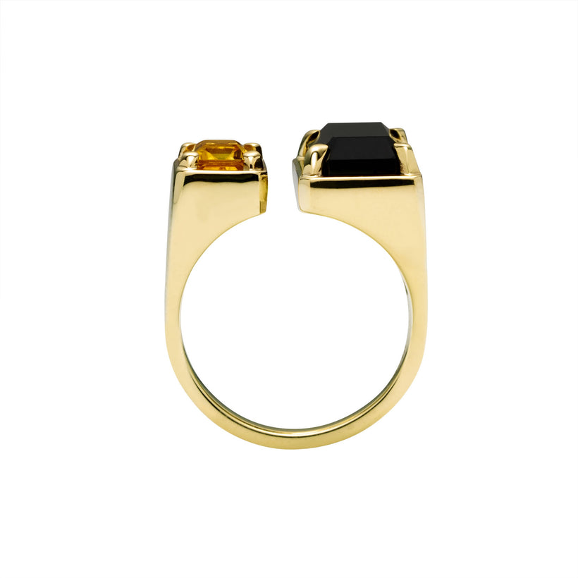 9CT CITRINE & ONYX RONA RING