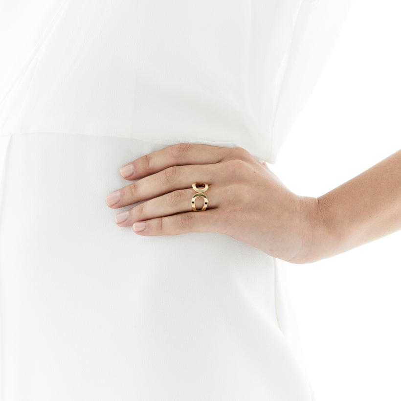 9CT GOLD CALLAS RING