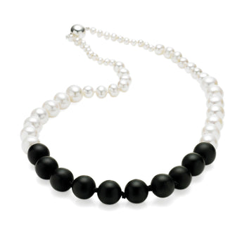 STERLING SILVER PEARL & MATT ONYX BELLA NECKLACE