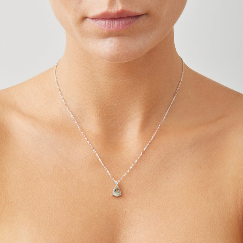 18CT WHITE GOLD GREEN AMETHYST & DIAMOND BONNARD PENDANT