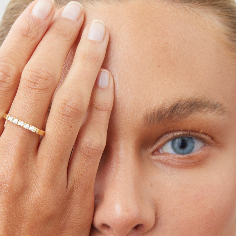 18CT YELLOW GOLD DIAMOND OLA BAND