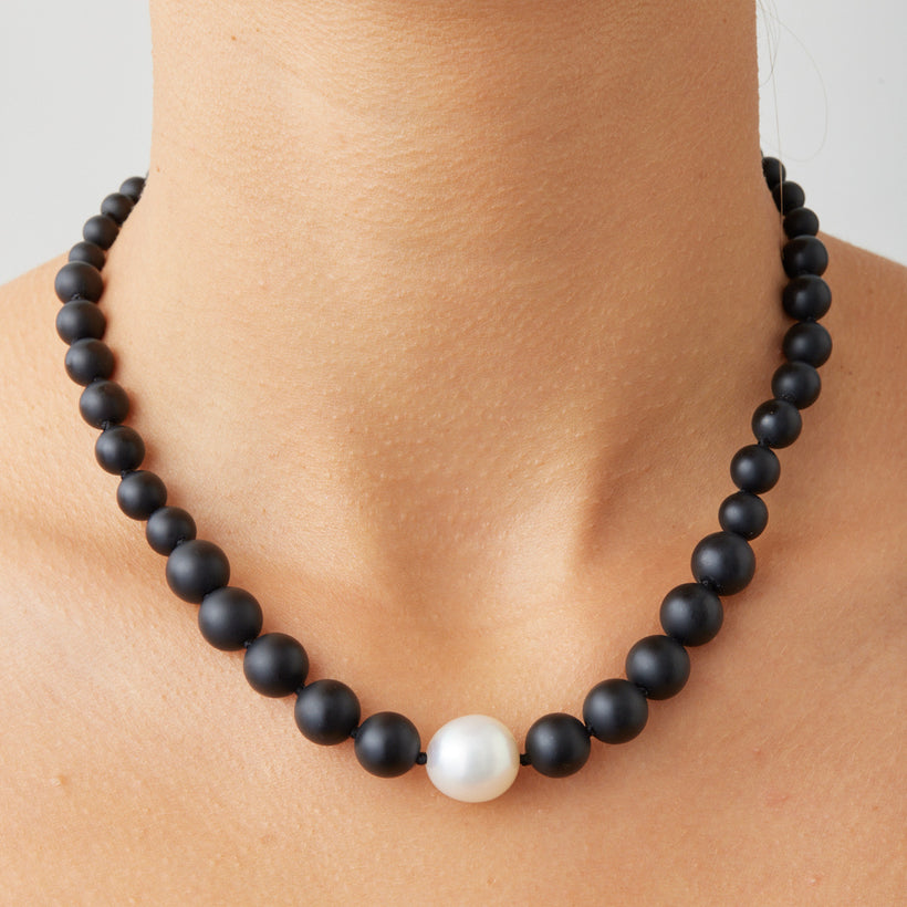 White Freshwater Pearl & Faceted Black Onyx Beads Endless Necklace – ISAAC  WESTMAN®