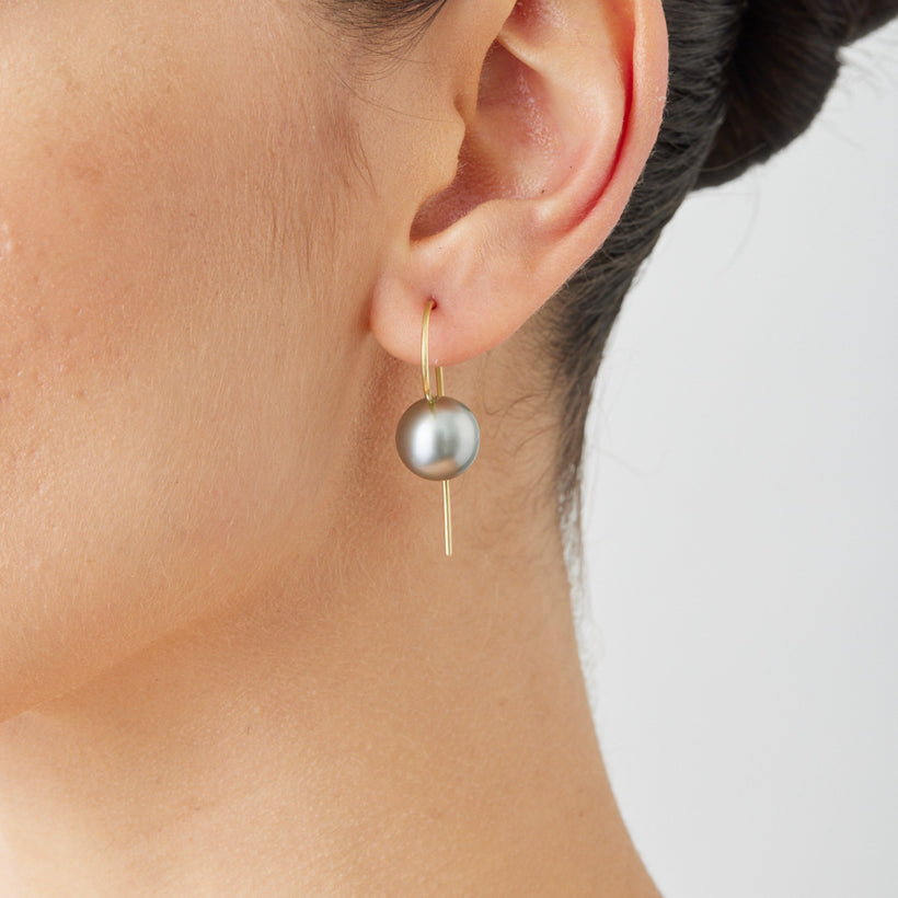 18CT TAHITIAN PEARL TORTONA EARRINGS