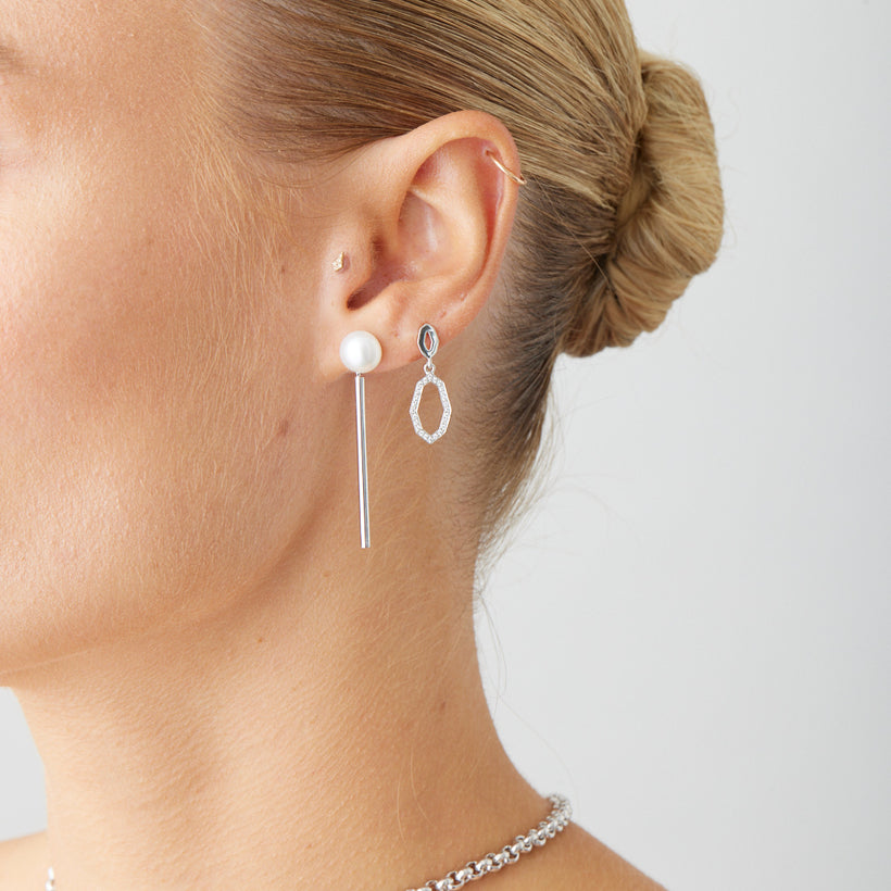18CT DIAMOND BRINDABELLA DROP EARRINGS